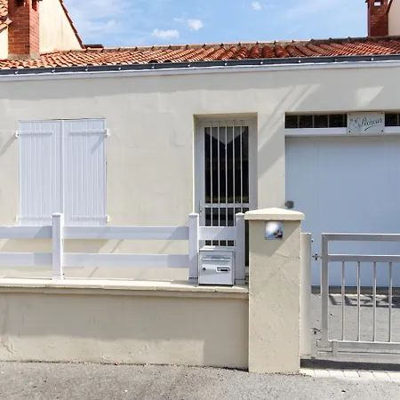 Maison Charmante Pres De La -